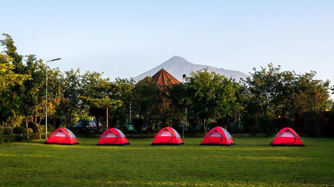 ארושה Fun Retreat Resort, Hotel And Ayurveda Spa מראה חיצוני תמונה