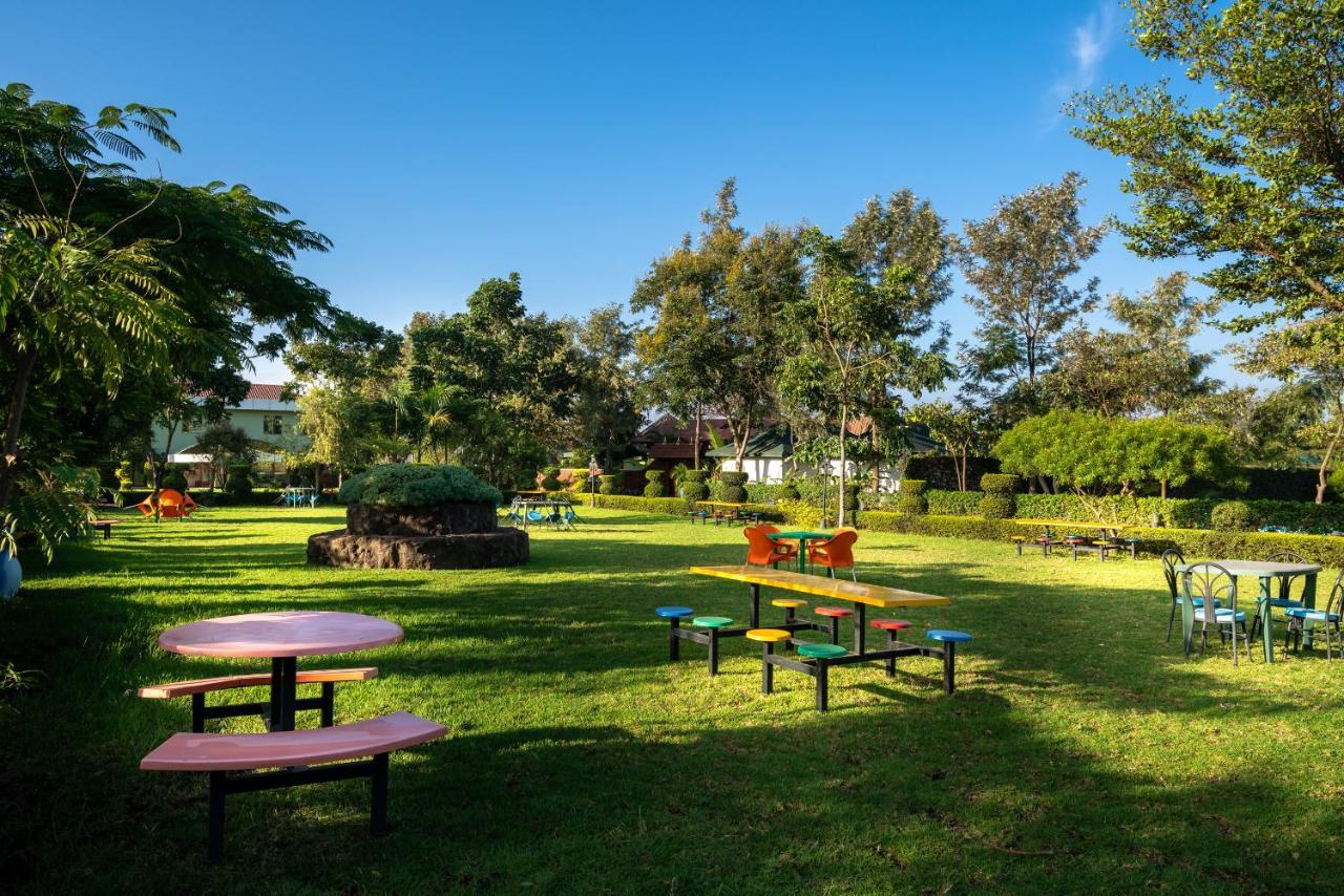 ארושה Fun Retreat Resort, Hotel And Ayurveda Spa מראה חיצוני תמונה